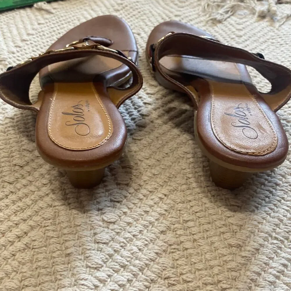 Solos by Softspots Brown Thong Heeled Sandals Strappy O-Ring Women's Size 8.5